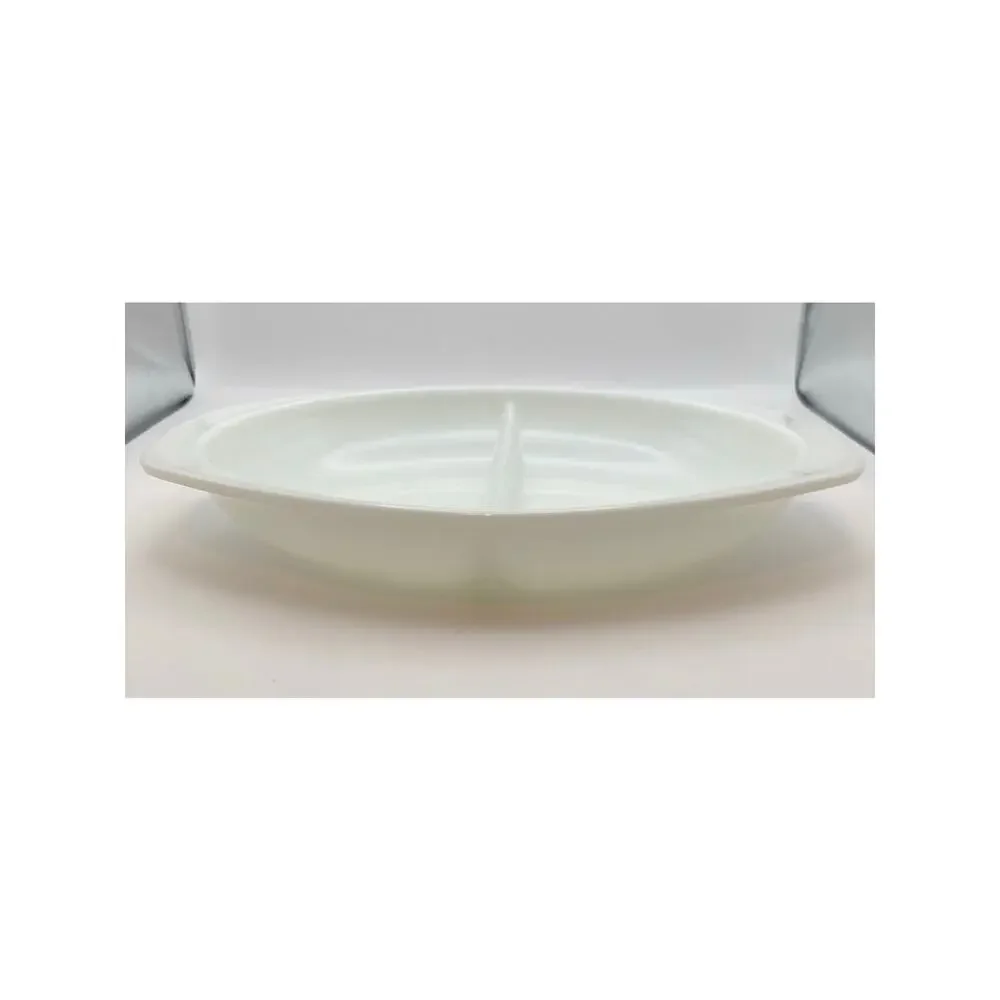 Vintage Pyrex Opal Milk Glass Oval Divided Baking Serving Dish 1.5 QT (1063)